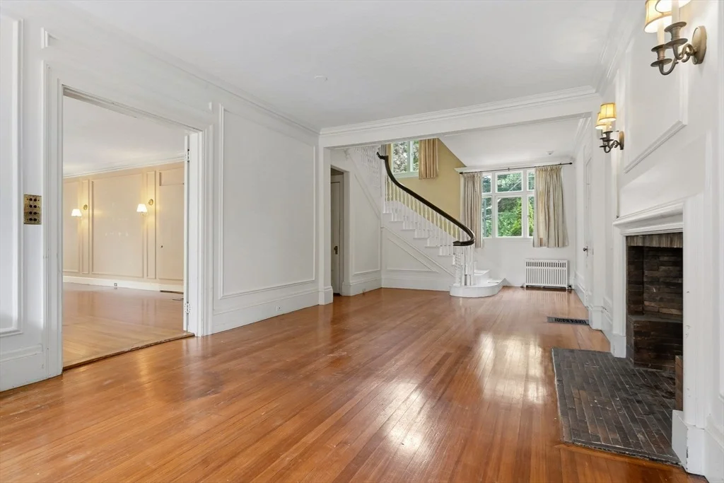 Photo of 852 Hale St