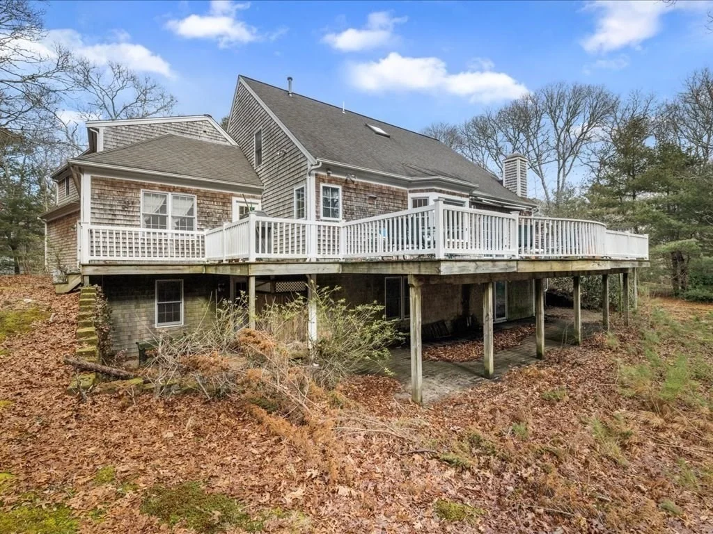 Photo of 203 Cotuit Bay Dr