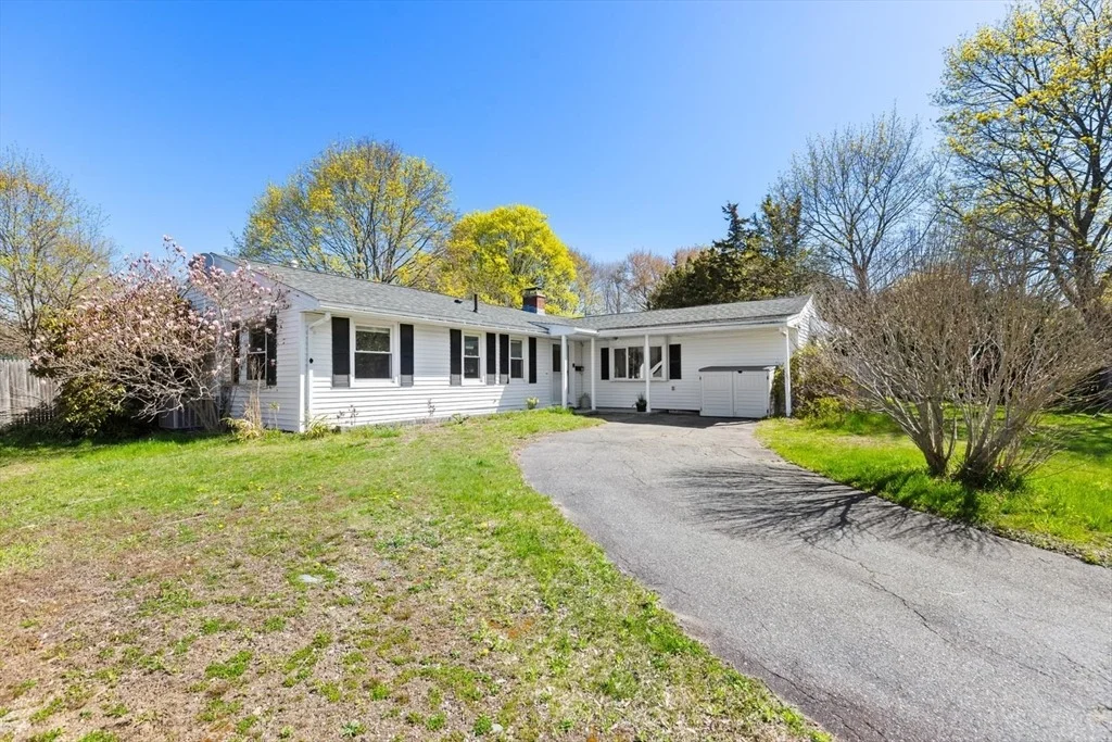 Photo of 52 Coolidge Rd