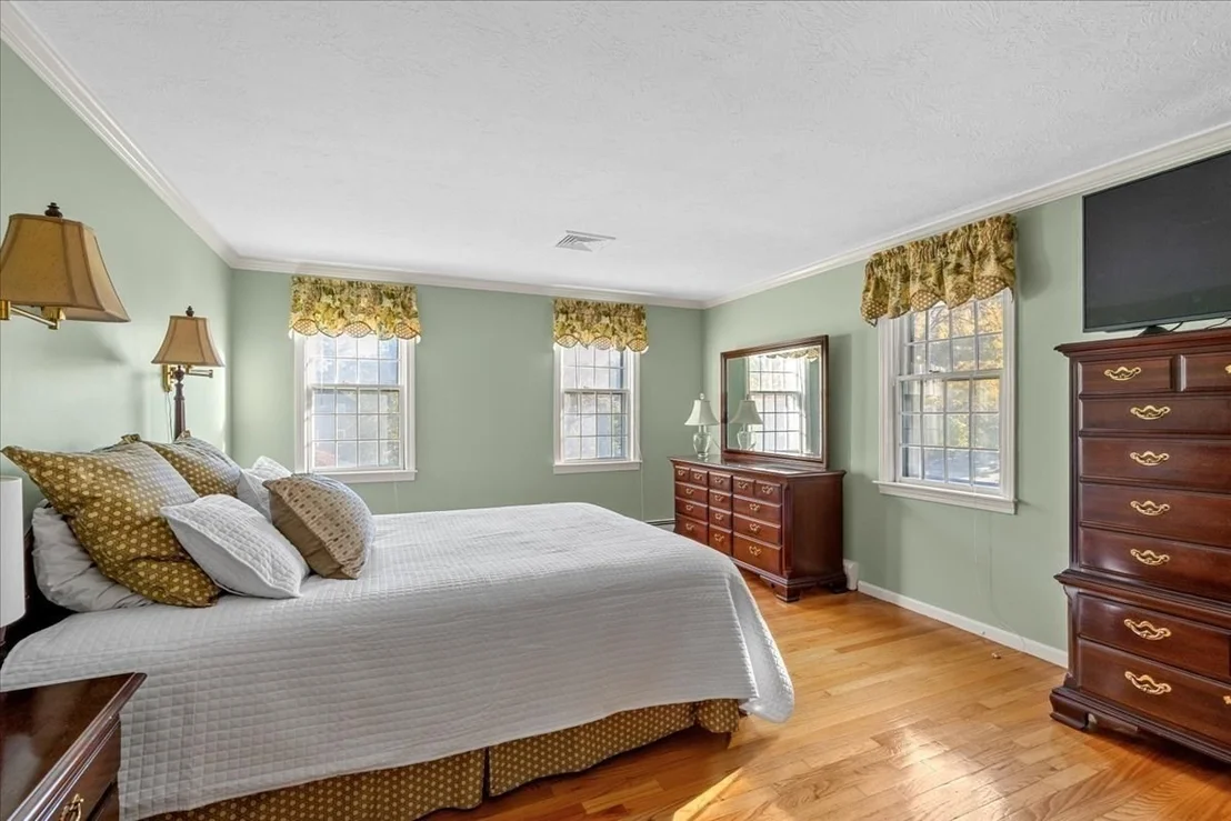 Photo of 35 Myers Farm Rd