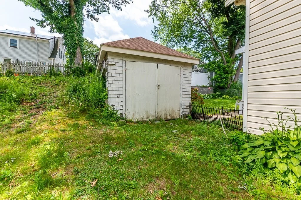 Photo of 28 East Riverside Drive
