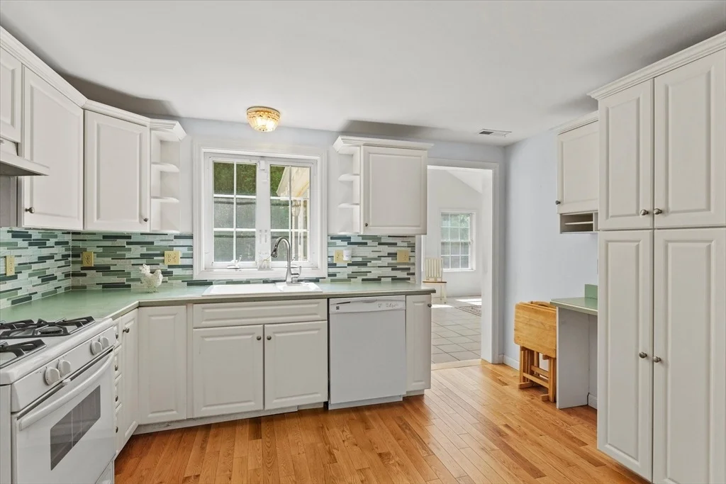 Photo of 8 Sunset Way