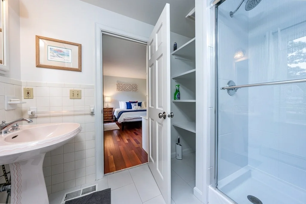 Photo of 14 Oxner Road