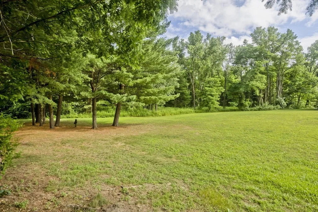 Photo of Unit A at 15 Castlegate Dr
