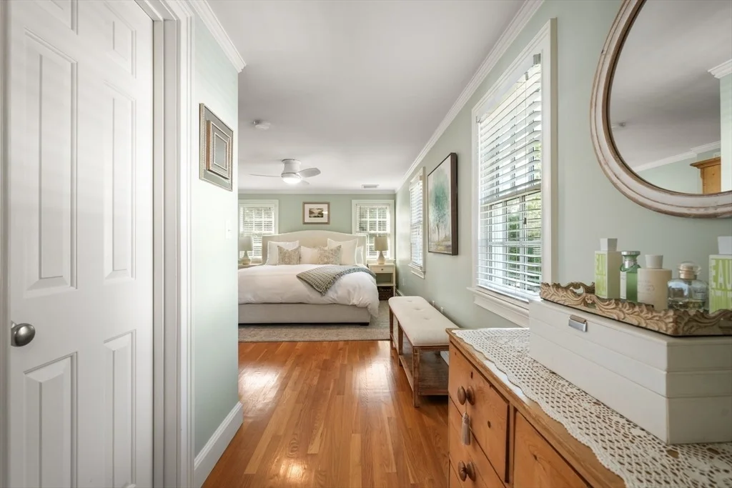 Photo of 51 Meadowbrook Road