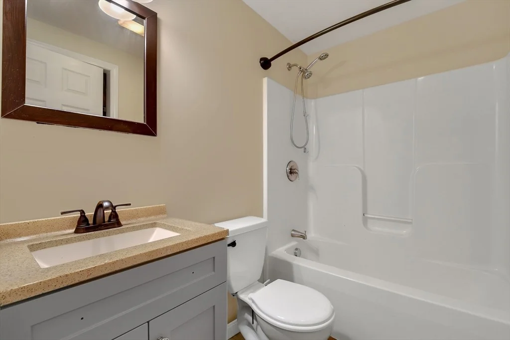 Photo of 125 Drew Blvd
