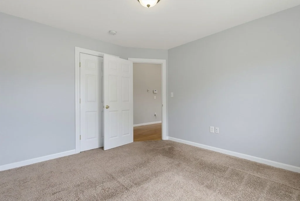 Photo of 70 Swan Ave
