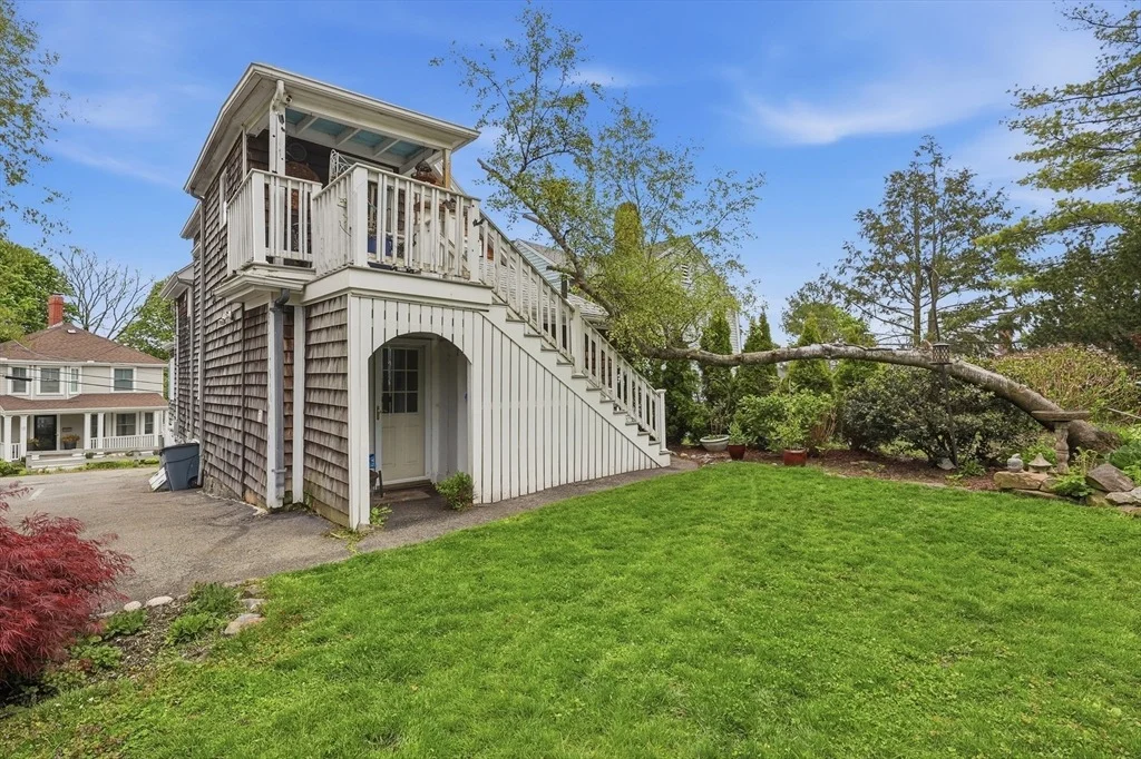 Photo of Unit 2 at 16 Evans Road