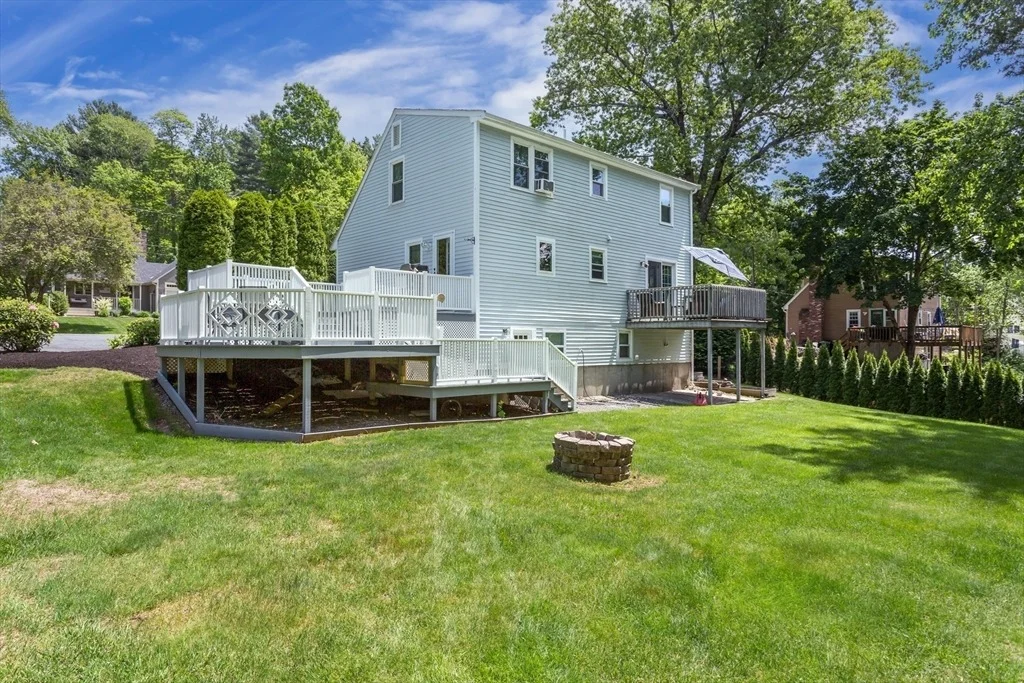 Photo of 194 Crossfield Rd