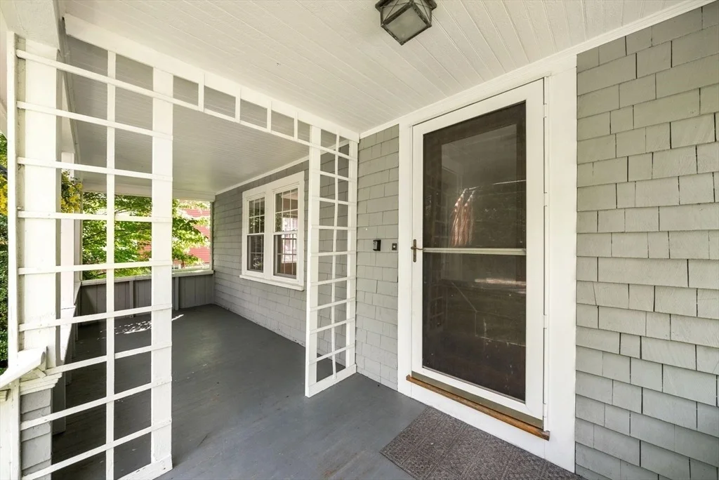 Photo of 678 Boston Post Road