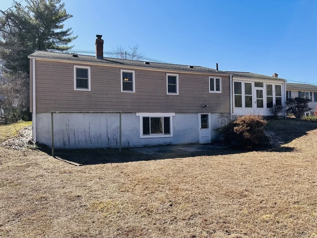Photo of 240 Mccarthy Ave