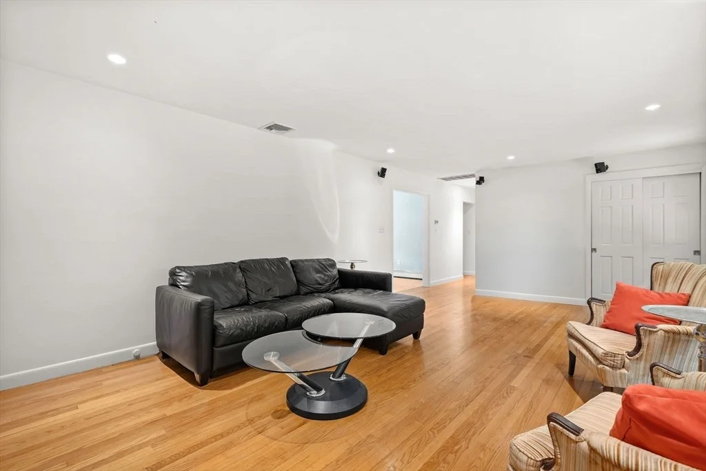 Photo of 159 High Plain Rd