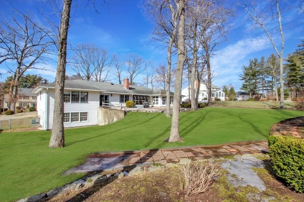 Photo of 16 Argilla Rd