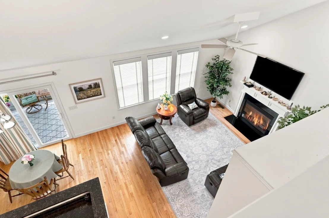 Photo of Unit 25 at 2 Pimpernel Cir