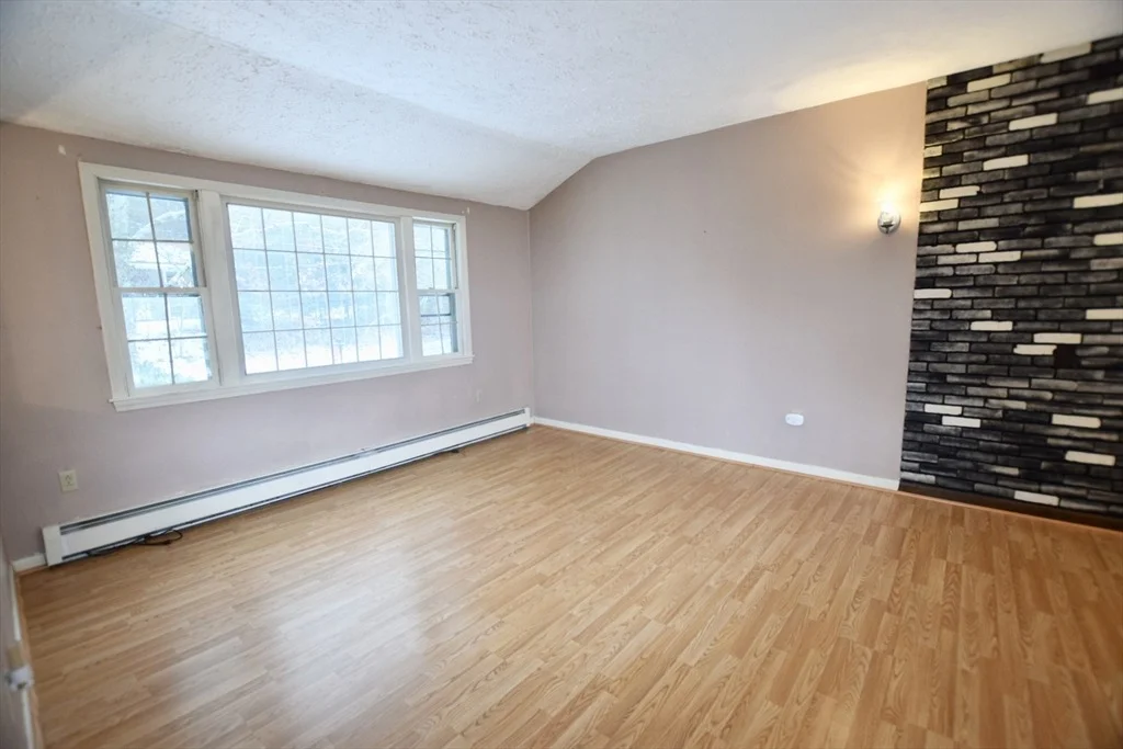 Photo of 353 Cross St