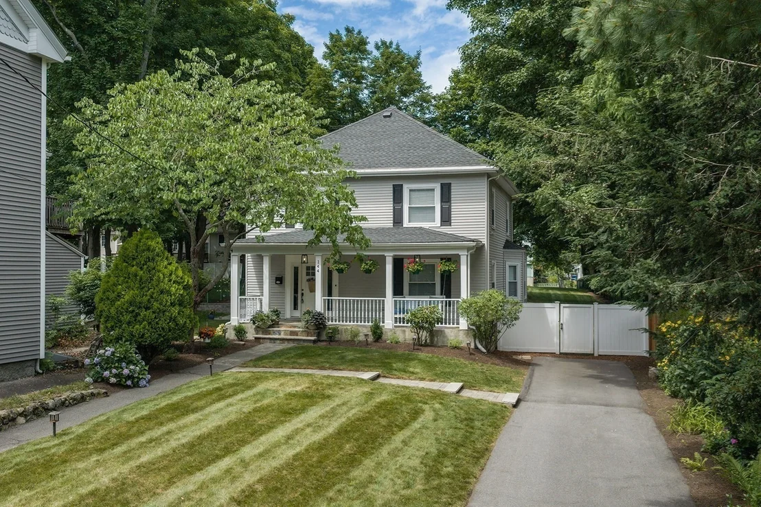 Photo of 144 Salem Street