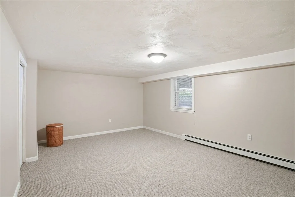 Photo of 264 Webster St