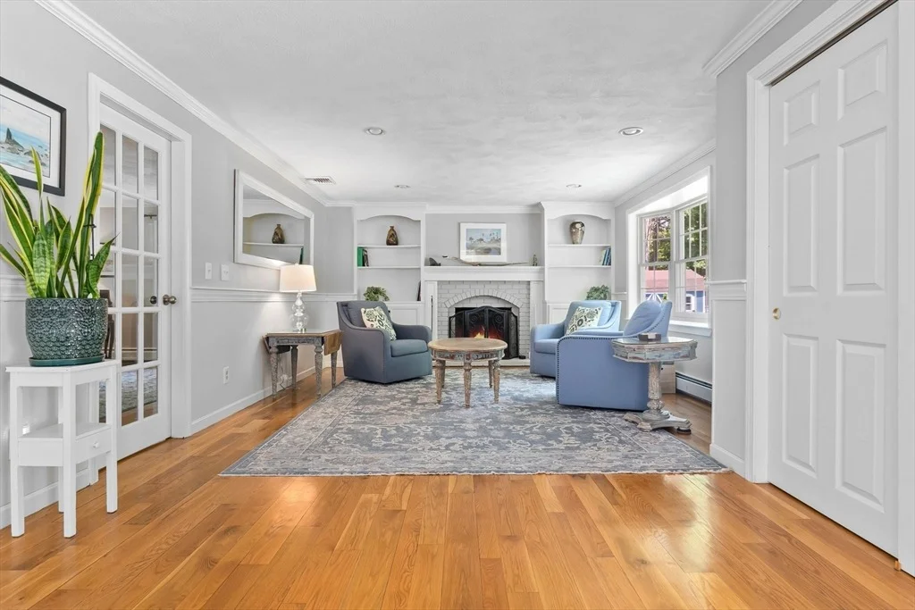 Photo of 280 Central St