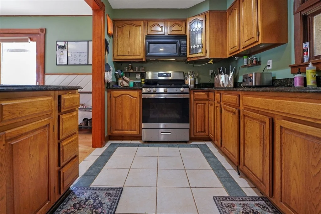 Photo of 4 Birch Ln