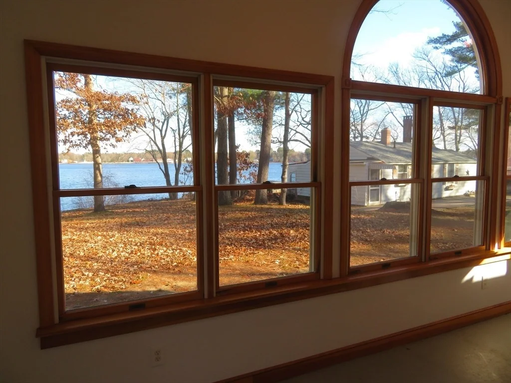 Photo of 103 King Philip Rd