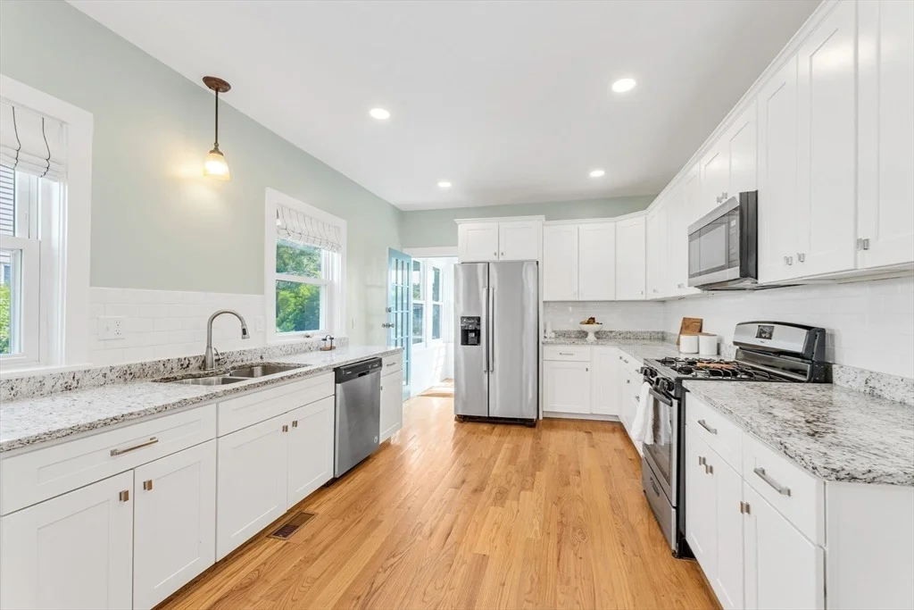 Photo of 15 Reddy Ave