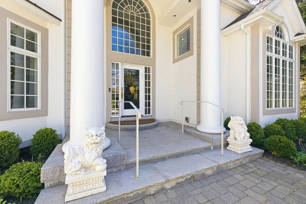 Photo of 98 Bridle Trail Rd