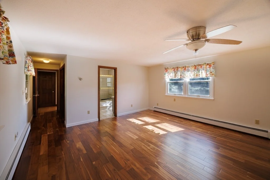 Photo of 57 Shore Rd