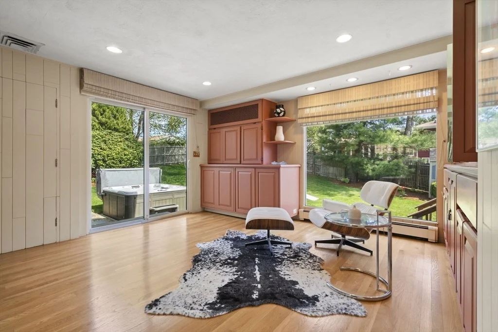 Photo of 30 Thompson Rd