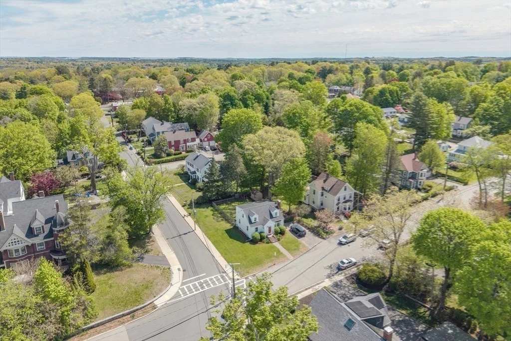 Photo of 80 Milton Ave