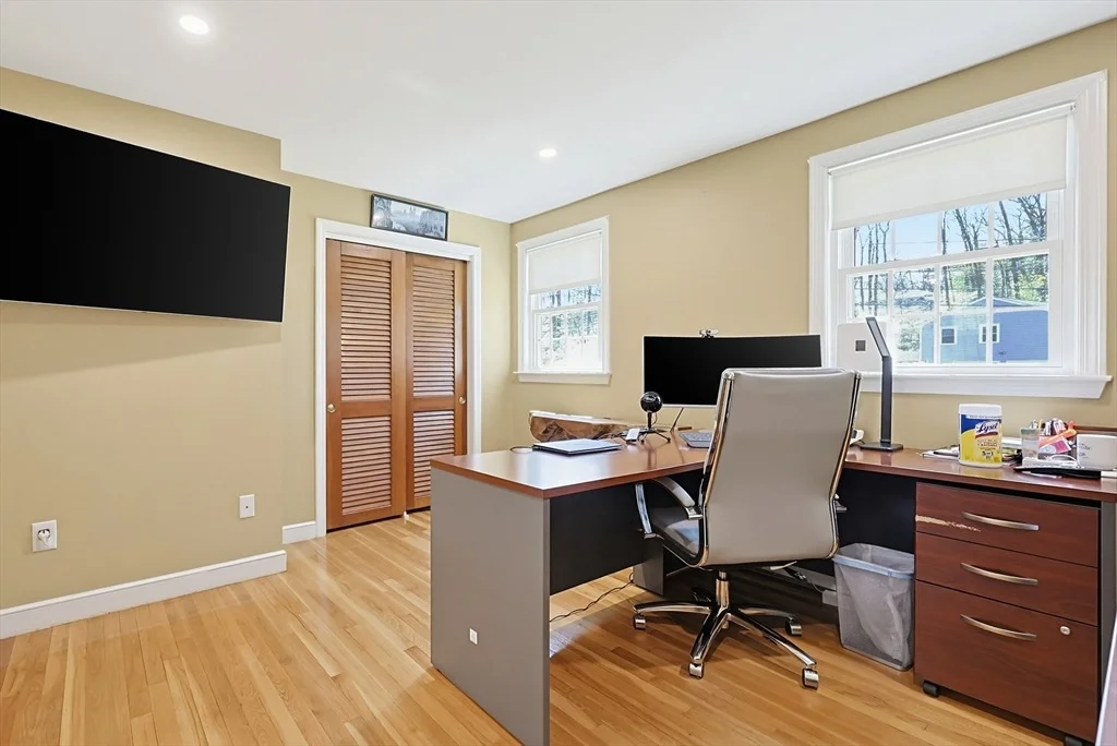 Photo of 6 Duggan Dr