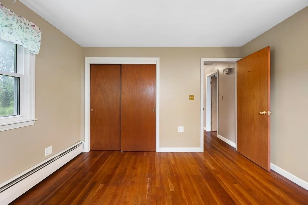 Photo of 11 Lyndale Rd