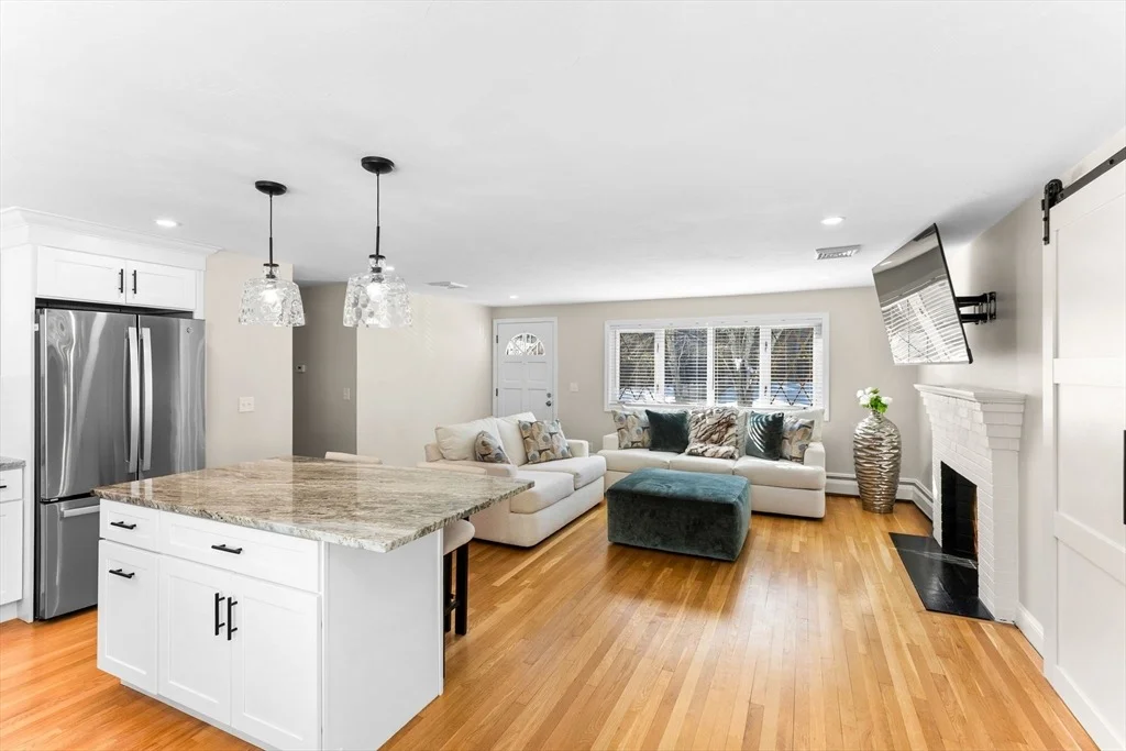 Photo of 8 Dianthus Rd