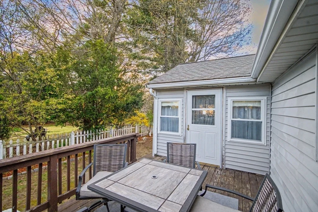 Photo of 29 Greenleaf Cir