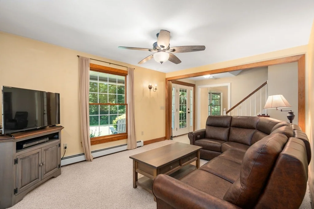 Photo of 12 Hillside Dr