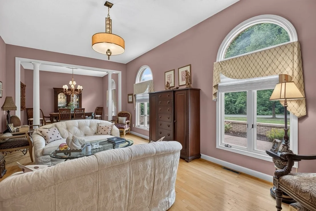 Photo of 196 High Meadow Dr