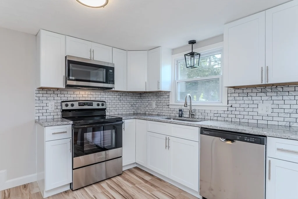 Photo of 43 Pleasantview St