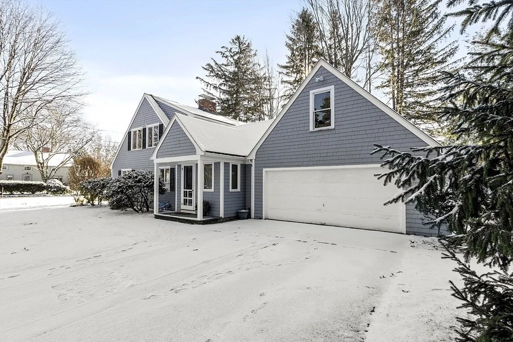 Photo of 35 Chestnut St