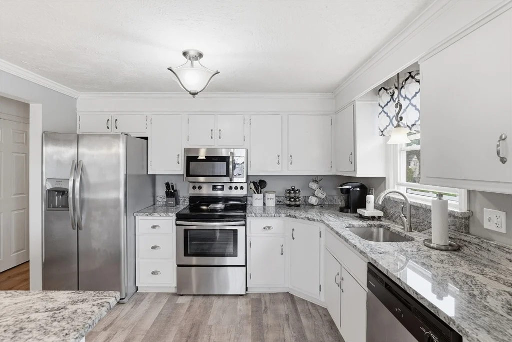Photo of 11 Duffy Dr