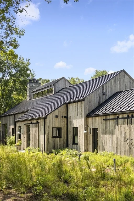 Photo of 8 Silver Hill