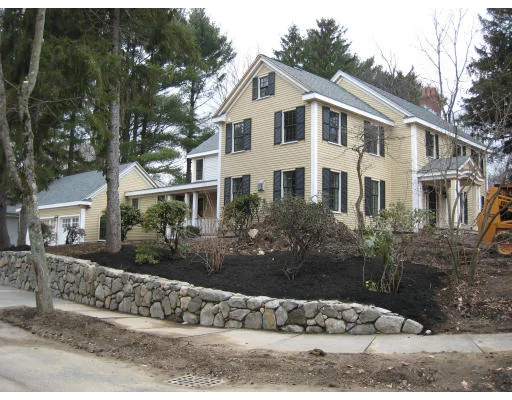 Photo of 225 Arnold Road