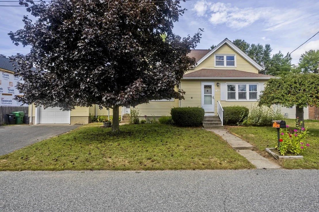 Photo of 26 Beaudry Ave