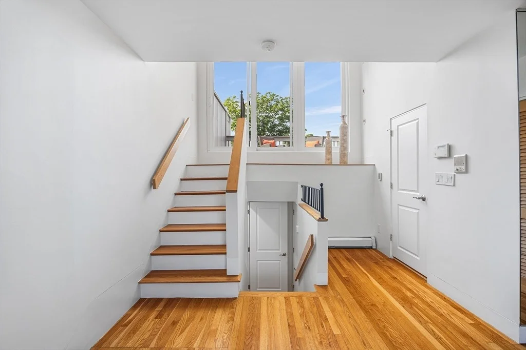 Photo of 16 Ellery Square