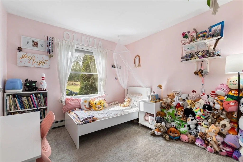 Photo of 84 Baptist Common Rd