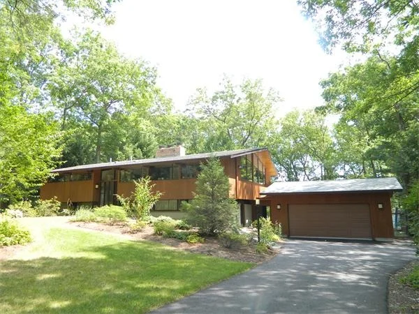 Photo of 27 Smithshire Estates