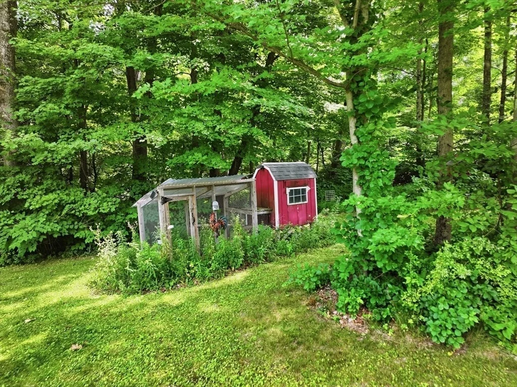Photo of 161 Boyd St