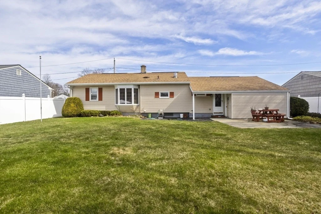 Photo of 83 Mayflower Ave