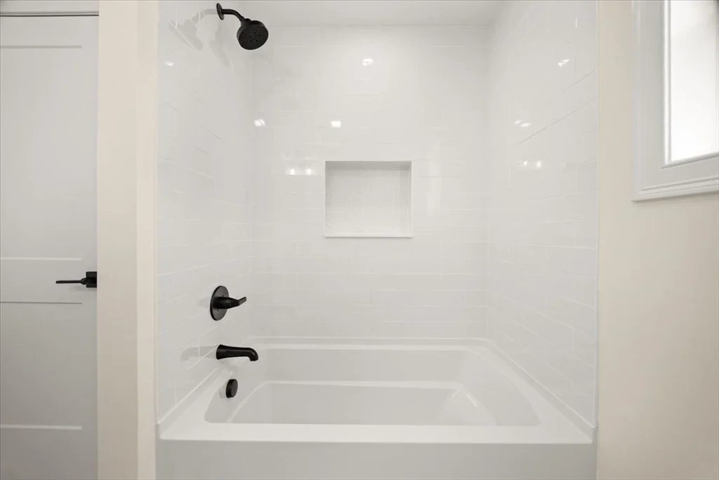 Photo of 12 Valley Run Dr