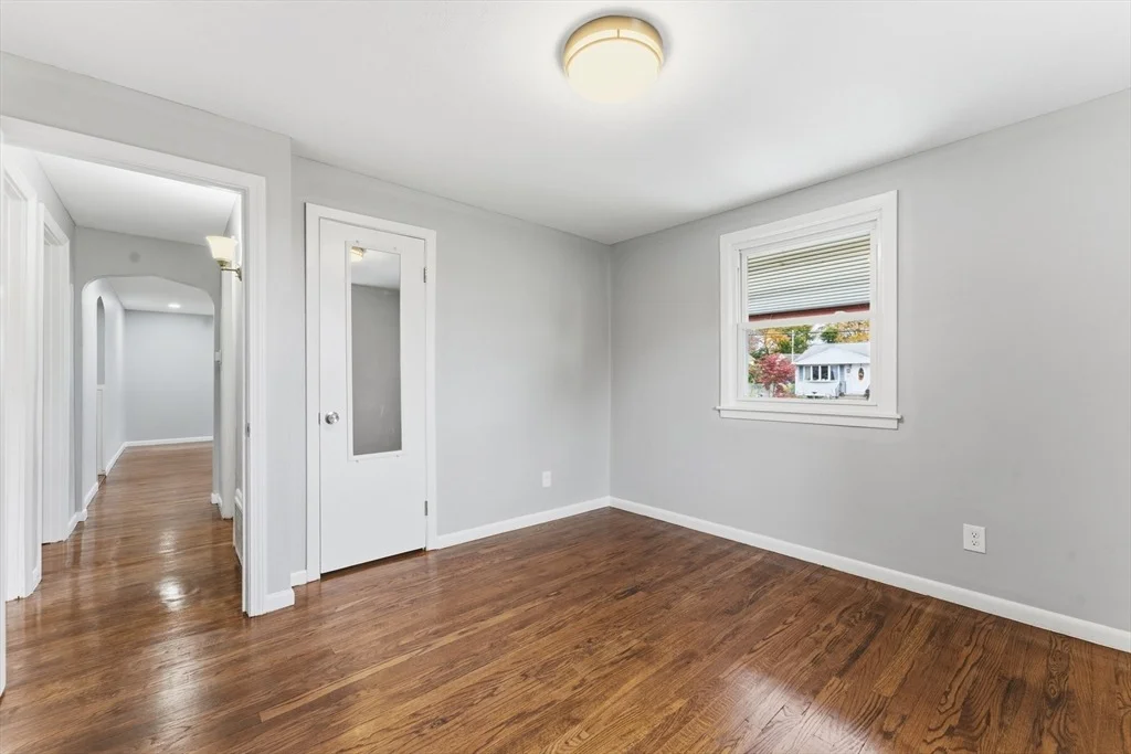 Photo of 123 Beesley Ave