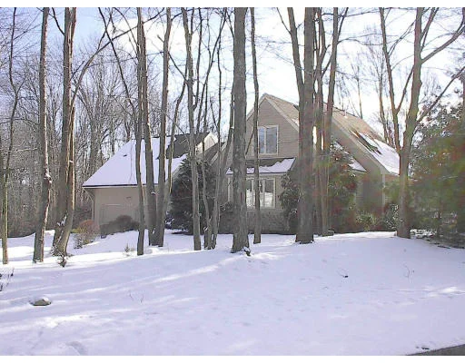 Photo of 330 Edmands Road