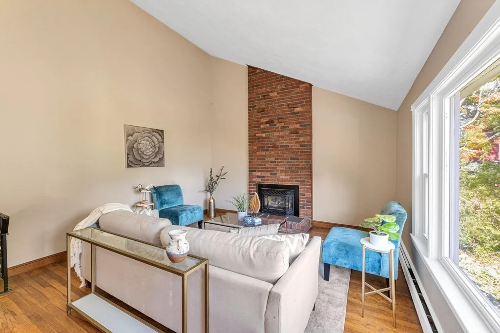Photo of 44 Milton Ave